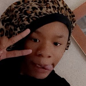 Meet your Posher, Paris